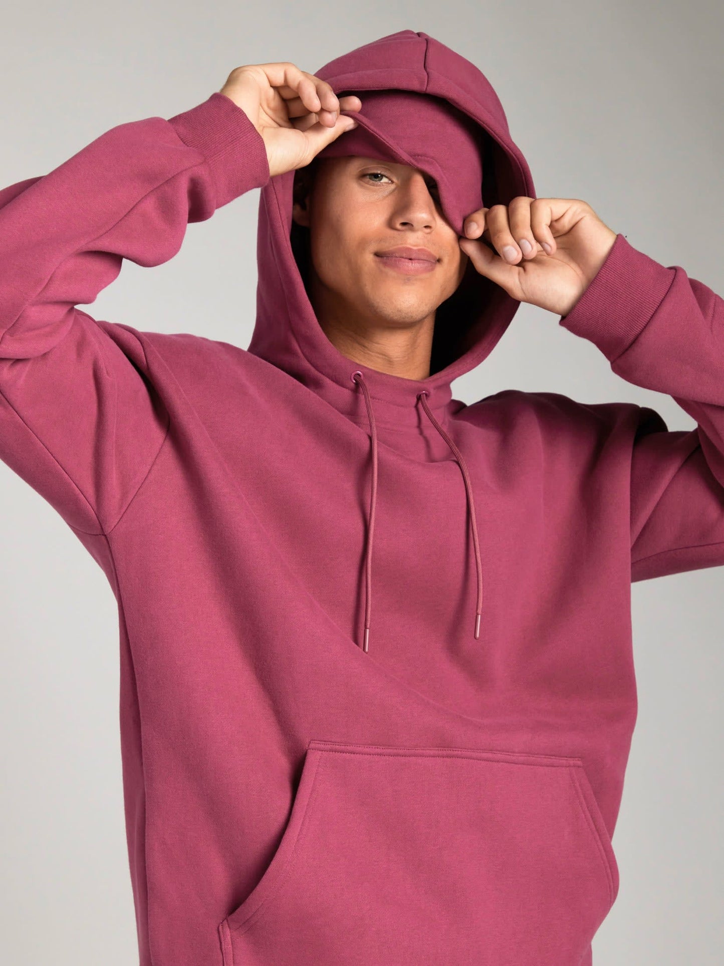 Le hoodie cocon anti-stress pour dormir partout 🤍